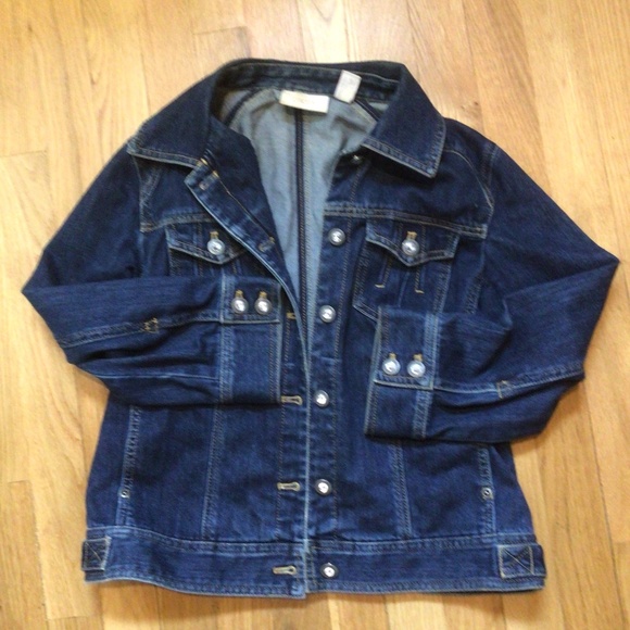 Chico’s Dark Wash Denim Jacket with Rhinestone button accent size 0 - Picture 5 of 8